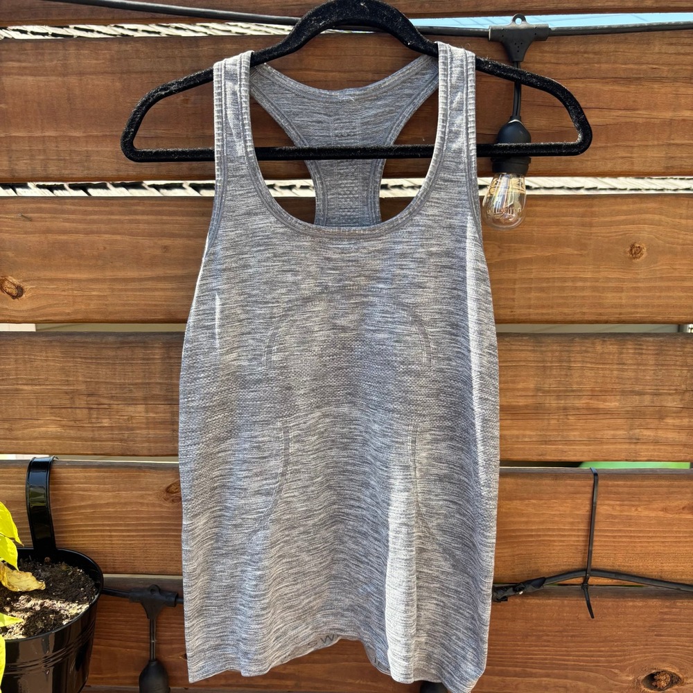 Lululemon Swiftly Tech Tank Top Womens Size 6 Grey Space Dye Excellent Racerback